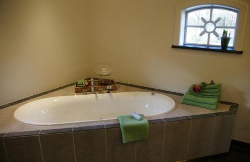 Municipality of Heumen Bed & Breakfast | Enjoy a Relaxing Stay at B&B Farmhouse De Loksheuvel