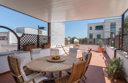 Lecce Bed & Breakfast | Relax at B&B Felice Sud with Private Spa and Pool