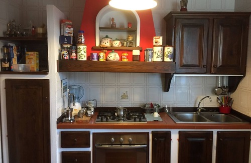 Santa Giusta Bed & Breakfast | Cozy B&B Filomena: Guest Rated 8.8 with Breakfast & Kitchen
