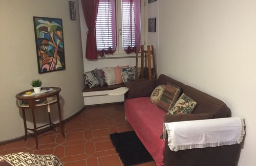 Santa Giusta Bed & Breakfast | Cozy B&B Filomena: Guest Rated 8.8 with Breakfast & Kitchen