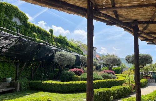 Campinola Bed & Breakfast | Oceanfront B&B Fior Tramonti - Rated 8.9/10 by Guests