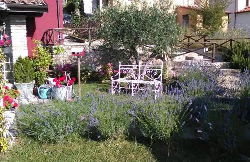 Gualdo Tadino Bed & Breakfast | Guest Rated: 9.9 at B&B Fonte Cugno with Family Amenities