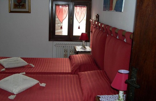 Follina Bed & Breakfast | Exceptional B&B Four Winds: Family-Friendly with Breakfast