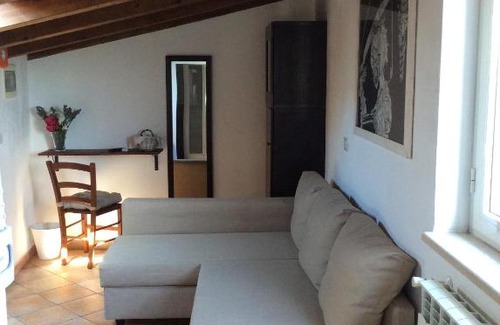 Chianchitta-Pallio Bed & Breakfast | Inviting B&B Gente di Mare: Family-Friendly with Breakfast