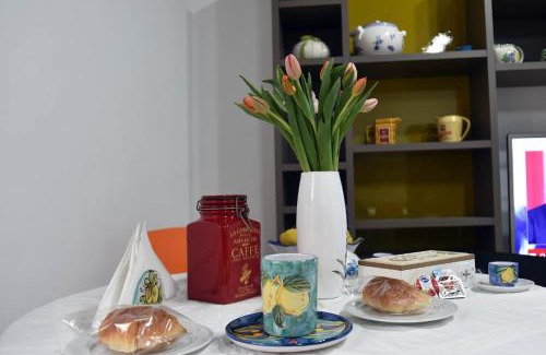 Marini Bed & Breakfast | Cozy B&B Gerry's Home on the Picturesque Amalfi Coast