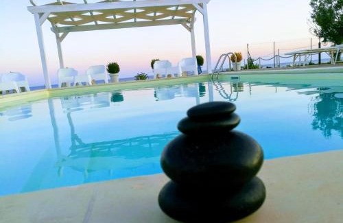 Marina di Pescoluse Bed & Breakfast | Experience B&B Giglio Marino with Oceanfront Views & Pool