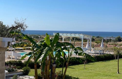 Marina di Pescoluse Bed & Breakfast | Experience B&B Giglio Marino with Oceanfront Views & Pool