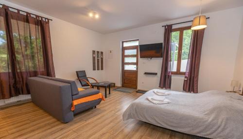Seliste Dreznicko Bed & Breakfast | Discover B&B Green Serenity: Family-Friendly & Relaxing