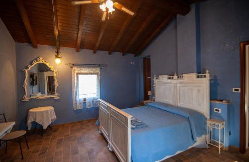 Monte San Pietro Bed & Breakfast | Bright B&B Guardastelle: Family-Friendly & Highly Rated 9/10