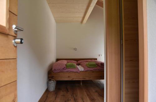 Ernen Bed & Breakfast | Discover B&B Hängebrigga: Rated 9.3, Oceanfront Bliss