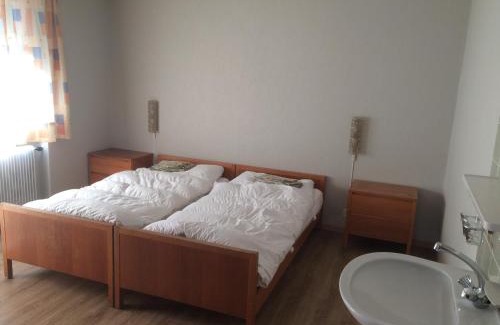 Saas Grund Bed & Breakfast | B&B Haus Granit Saas Grund