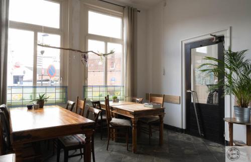 Yerseke Bed & Breakfast | Welcoming B&B Het Oude Postkantoor with Oceanfront Views