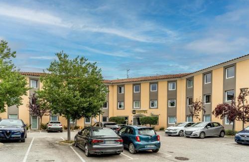 Le Tholonet Hotel | Comfortable B&B HOTEL Aix-en-Provence Le Tholonet Stays