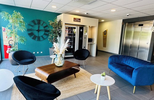 Venelles Hotel | Eco-Friendly B&B HOTEL Aix en Provence Venelles with Breakfast