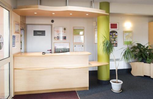 Moneteau Hotel | Pet-Friendly B&B HOTEL Auxerre Monéteau with Great Amenities