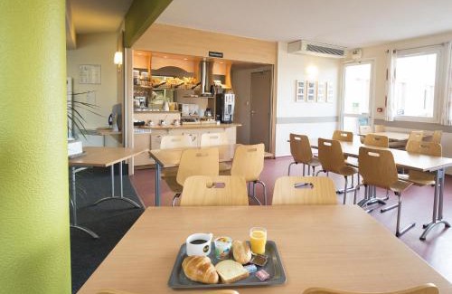 Moneteau Hotel | Pet-Friendly B&B HOTEL Auxerre Monéteau with Great Amenities