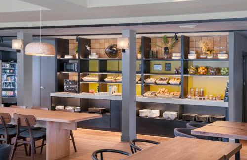 Mollet del Valles Hotel | Pet-Friendly B&B HOTEL Barcelona Mollet with Great Amenities