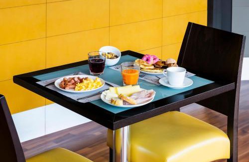 Municipio 2 Hotel | Discover B&B HOTEL Bari Rondò: Family & Pet Friendly Stay