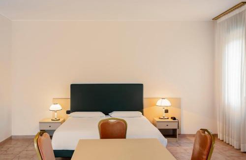 Municipio 2 Hotel | Discover B&B HOTEL Bari Rondò: Family & Pet Friendly Stay