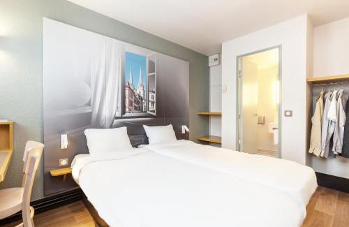 Bayonne Hotel | Pet-Friendly B&B HOTEL Bayonne with Family Amenities