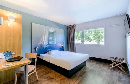 Saint-Francois d'Assise Hotel | Budget-Friendly B&B HOTEL Besançon Chateaufarine for Families