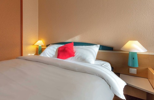 Blois Hotel | Comfortable Stay at ibis Blois Vallée Maillard Hotel