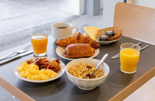 Coquelles Hotel | Convenient B&B HOTEL CALAIS Coquelles near the Tunnel