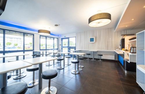 Calais Frethun Hotel | Convenient Stay at B&B HOTEL Calais Terminal Cité Europe