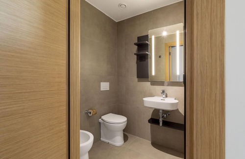 Albate Hotel | B&B HOTEL Como Baradello