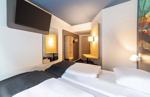 Dortmund Hotel | Budget-Friendly Stay at Ibis Budget Dortmund West