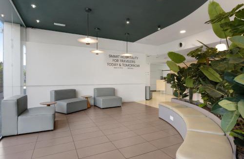 Salt Hotel | Pet-Friendly B&B HOTEL Girona 3 with Great Amenities