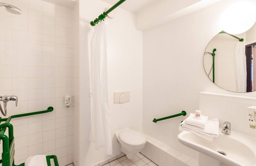 Lahe Hotel | Affordable B&B Hotel Hannover-Nord with Breakfast Included