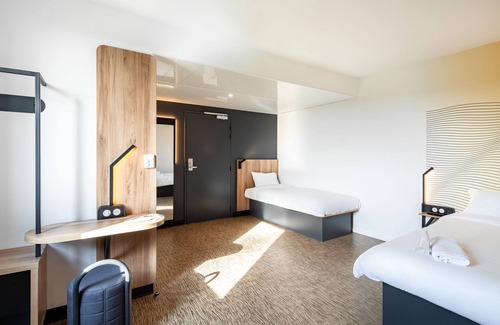 Igny Hotel | Inviting B&B HOTEL Igny Palaiseau: Rated 9/10 with Breakfast