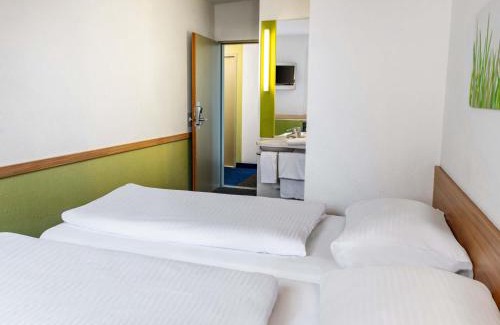Mulheim-Karlich Hotel | Budget-Friendly ibis budget Koblenz Nord with Great Amenities