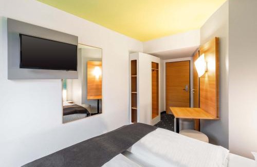 Krefeld Hotel | Comfortable Stay at B&B Hotel Krefeld - Pet Friendly & Breakfast