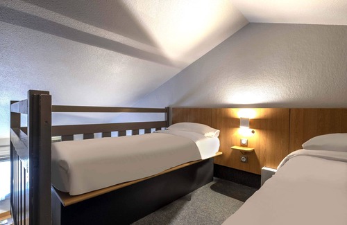 Angoulins Hotel | Cozy B&B HOTEL La Rochelle with Breakfast & Family-Friendly Perks
