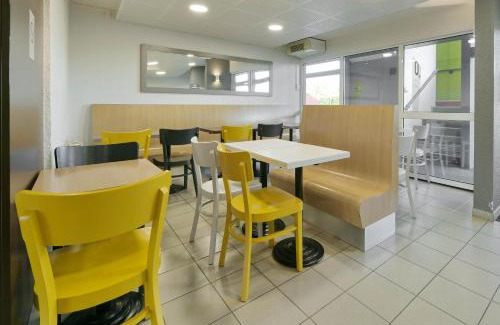 Arnage Hotel | Pet-Friendly B&B HOTEL Le Mans Sud with Family Amenities
