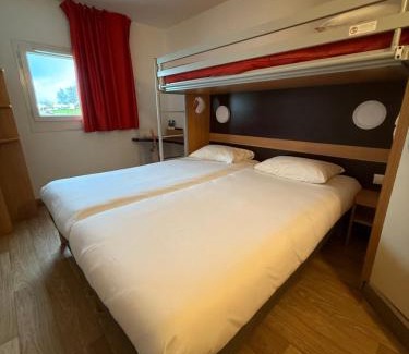Lisieux Hotel | Budget-Friendly Premiere Classe Lisieux - Pet & Child Friendly