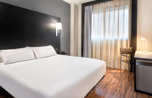 Getafe Hotel | Discover B&B HOTEL Madrid Getafe: Pet-Friendly Retreat