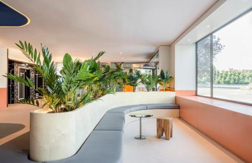 Getafe Hotel | Discover B&B HOTEL Madrid Getafe: Pet-Friendly Retreat