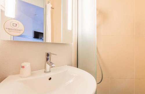 Illzach Hotel | Convenient Stay at B&B HOTEL Mulhouse Ile Napoléon