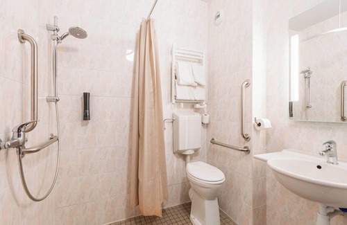Kingersheim Hotel | Comfortable B&B HOTEL Mulhouse Kingersheim with Breakfast