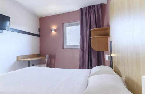 Cadereau Hotel | Pet-Friendly B&B HOTEL Nîmes Centre Arènes with High Rating