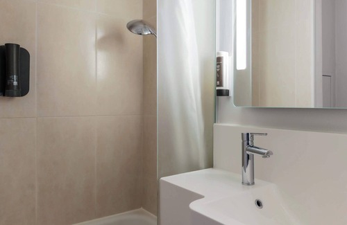 Frouard Hotel | Cozy B&B HOTEL Nancy Frouard with Breakfast & Accessibility