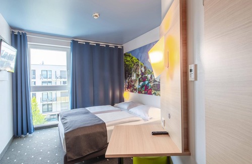 Neu-Ulm Hotel | Comfortable B&B Hotel Neu-Ulm with Breakfast Included