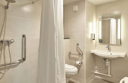 Gennevilliers Hotel | Discover B&B HOTEL PARIS Gennevilliers Asnières with Breakfast