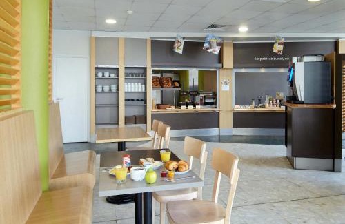 Roissy-en-France Hotel | Convenient B&B HOTEL Paris Roissy CDG with Breakfast & Pets