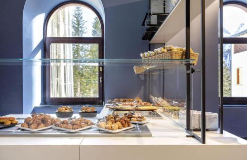 Cortina d'Ampezzo Hotel | Pet-Friendly B&B Hotel Passo Tre Croci Cortina Awaits