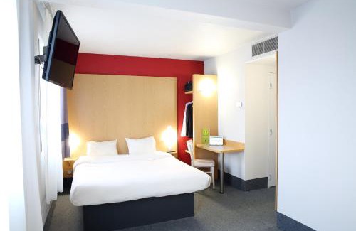 Perpignan Hotel | Pet-Friendly B&B HOTEL Perpignan Sud with Great Amenities