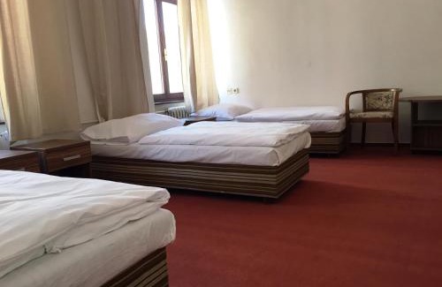 Novy Jicin Hotel | Ideal Stay at B&B Hotel Praha with Free Breakfast & Pet Welcome
